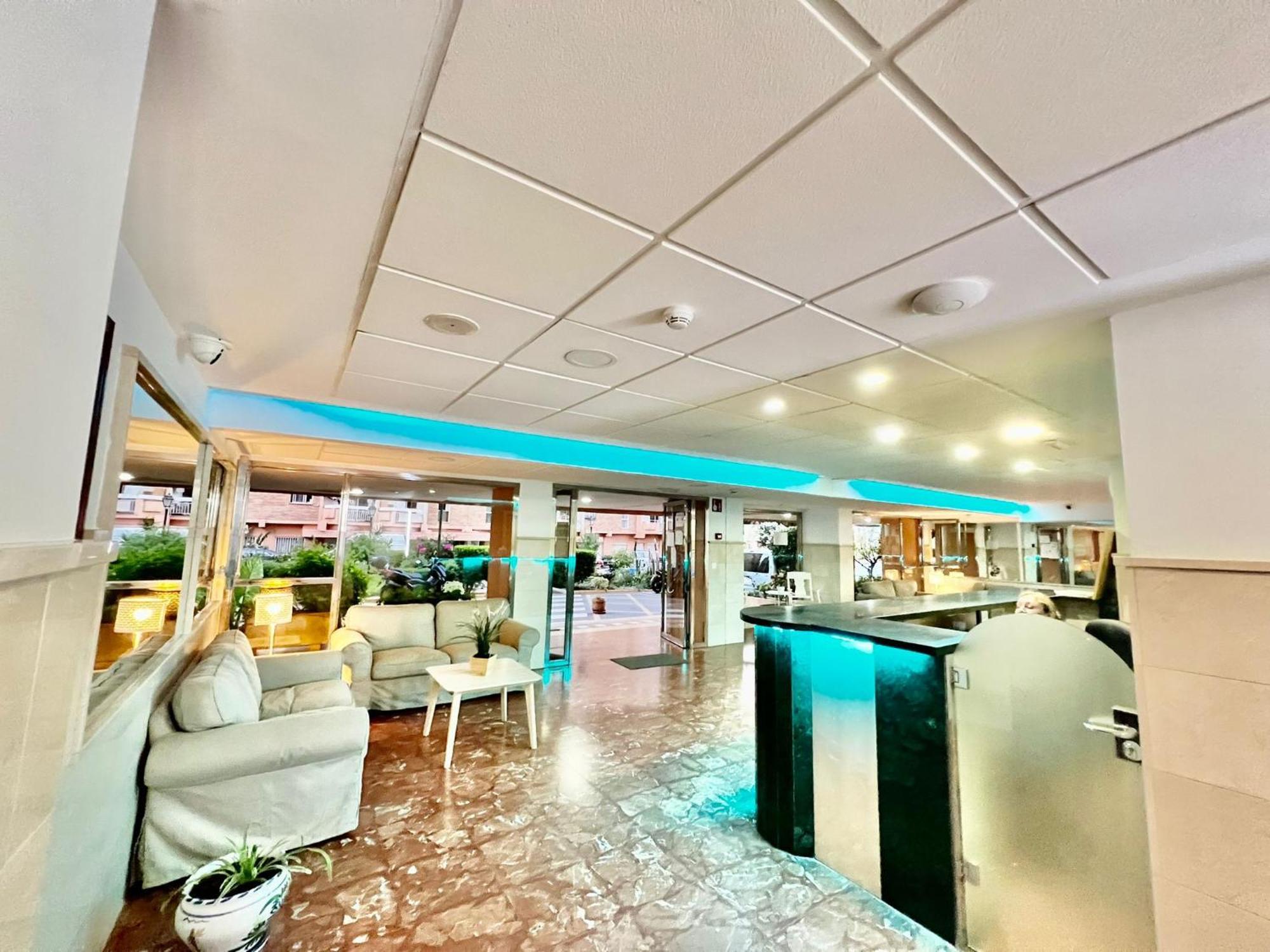 Blue Oasis Sea And Mountain Panorama Apartment Benalmadena Bagian luar foto